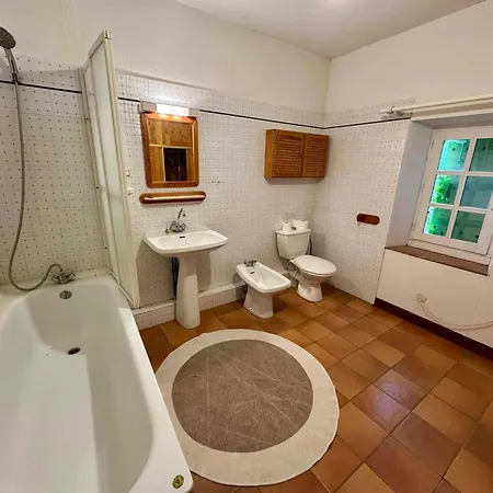 Maison Accueillante A Avec Jardin Дом отдыха *