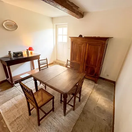 Maison Accueillante A Avec Jardin